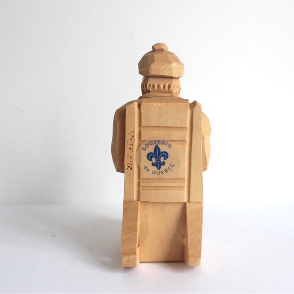 Vintage D. Daigle Signed Québec Hand Carved Wood Man, French Canadian Folk Art - Picture 6 of 7